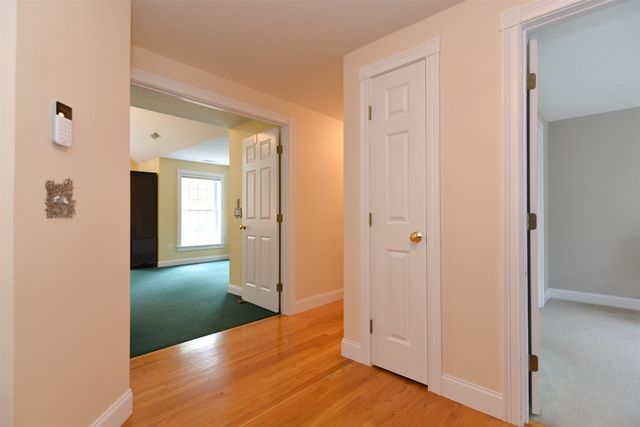 17 Aldrich Street, Litchfield, NH 03052