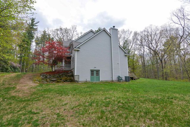 17 Aldrich Street, Litchfield, NH 03052