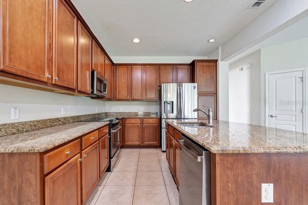 Image 16 of property listing at 13324 JERVEY STREET, Windermere, FL 34786