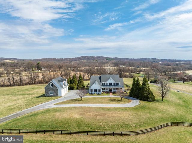 18222 WHITEHALL FARM LN, Bluemont, VA 20135
