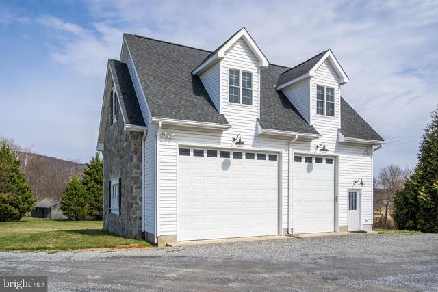 18222 WHITEHALL FARM LN, Bluemont, VA 20135