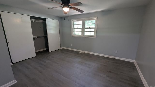 215 Mayo Drive, Piggott, AR 72454