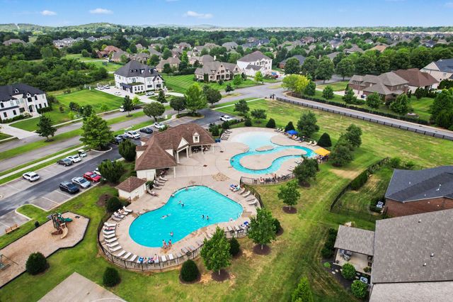1929 Fairhaven Ln, Murfreesboro, TN 37128