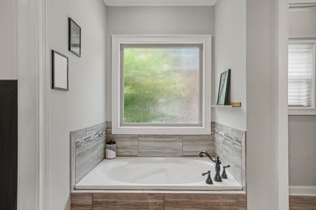 1929 Fairhaven Ln, Murfreesboro, TN 37128