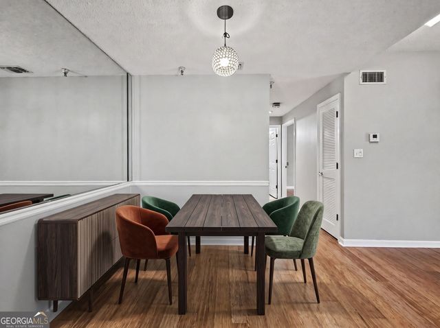 1800 Clairmont Lk Lake A314, Decatur, GA 30033