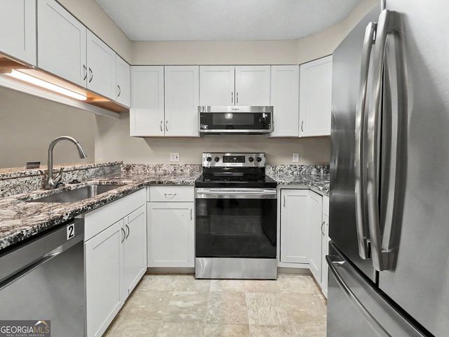 1800 Clairmont Lk Lake A314, Decatur, GA 30033