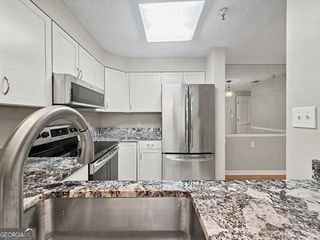 1800 Clairmont Lk Lake A314, Decatur, GA 30033