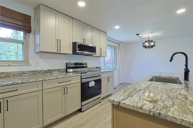 3573 Kemp Road, Beavercreek, OH 45431