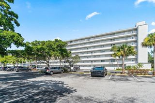 5961 NW 2ND Avenue PH-E, Boca Raton, FL 33487