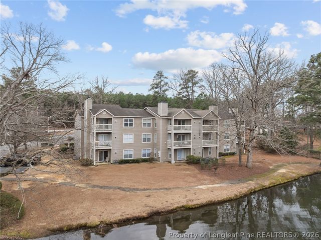 698 Bartons Landing Place 12, Fayetteville, NC 28314
