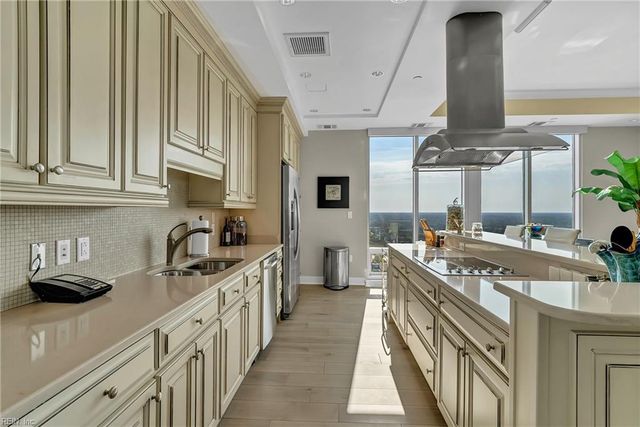 4545 Commerce St Unit 3303, Virginia Beach, VA 23462