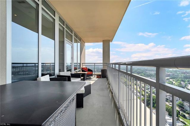 4545 Commerce St Unit 3303, Virginia Beach, VA 23462