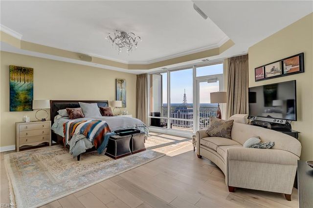 4545 Commerce St Unit 3303, Virginia Beach, VA 23462