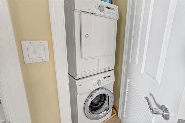 4545 Commerce St Unit 3303, Virginia Beach, VA 23462