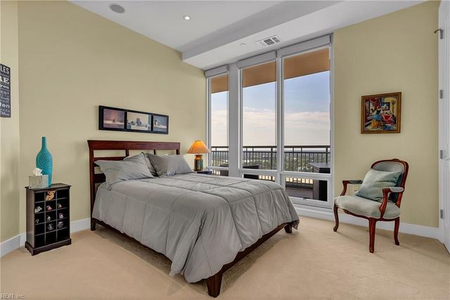 4545 Commerce St Unit 3303, Virginia Beach, VA 23462