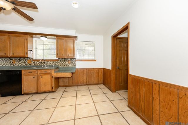 16458 Confederate Ave, Saint George, LA 70817