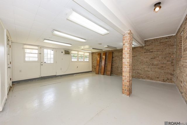 16458 Confederate Ave, Saint George, LA 70817