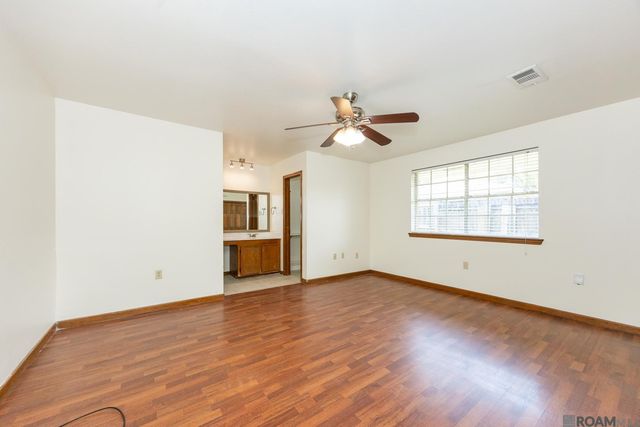 16458 Confederate Ave, Saint George, LA 70817