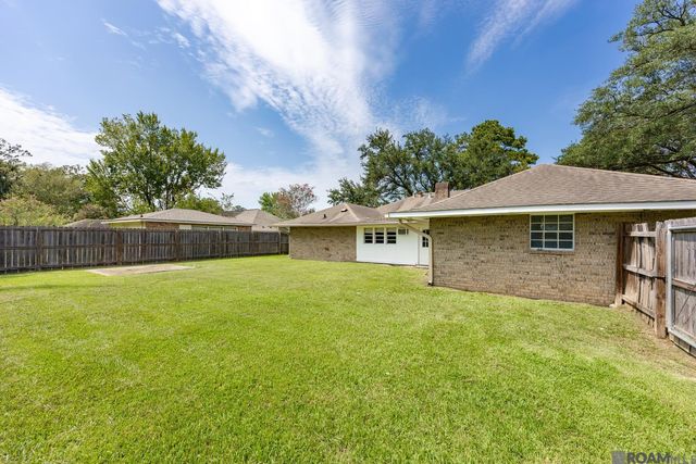 16458 Confederate Ave, Saint George, LA 70817