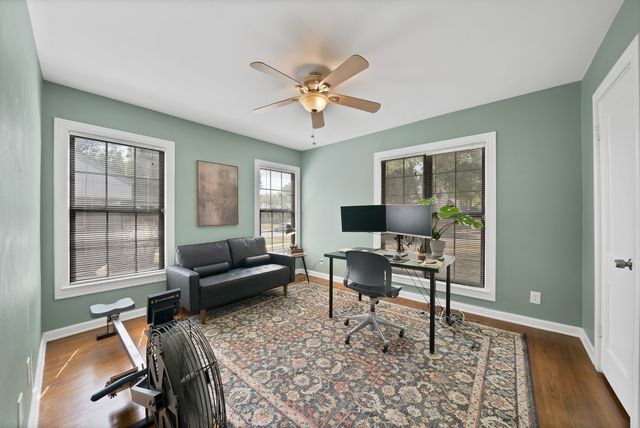 4028 Locke Avenue, Fort Worth, TX 76107