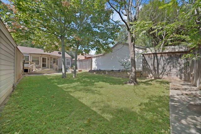 4028 Locke Avenue, Fort Worth, TX 76107