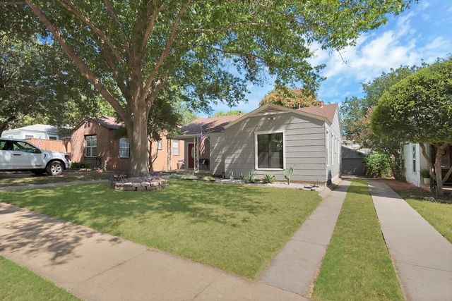 4028 Locke Avenue, Fort Worth, TX 76107