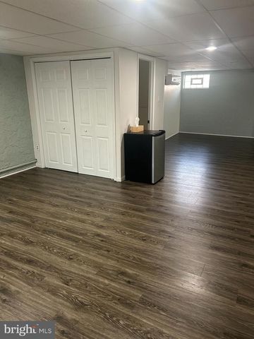 31 MAPLEVIEW DR, Feasterville Trevose, PA 19053