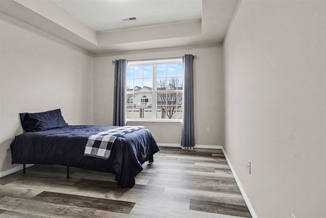 1215 Orchid Circle, Canton, MI 48187