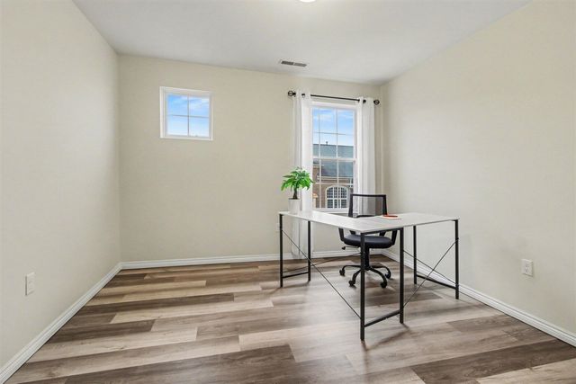 1215 Orchid Circle, Canton, MI 48187