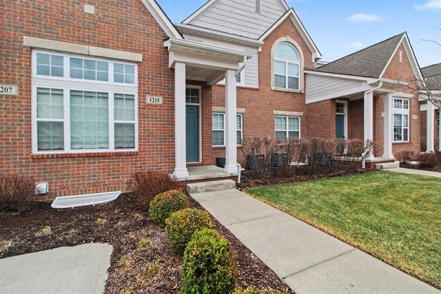 1215 Orchid Circle, Canton, MI 48187