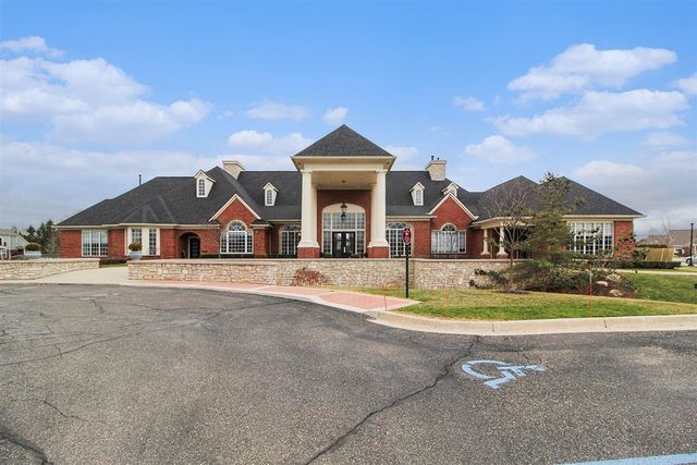 1215 Orchid Circle, Canton, MI 48187