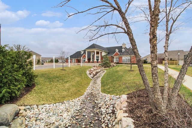 1215 Orchid Circle, Canton, MI 48187