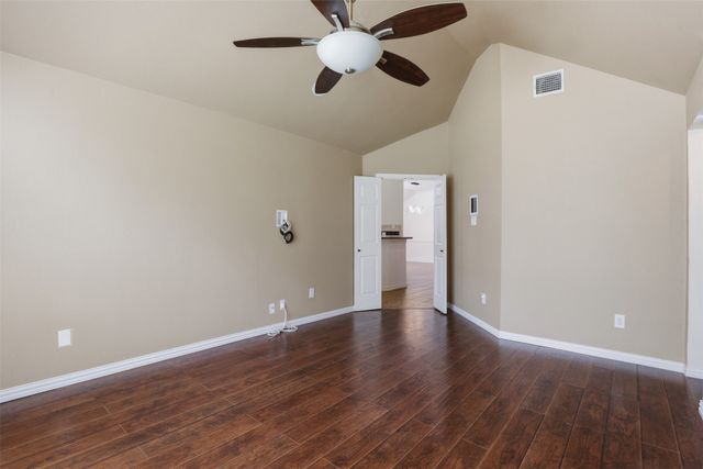 6320 Merritt Way Court, Arlington, TX 76018