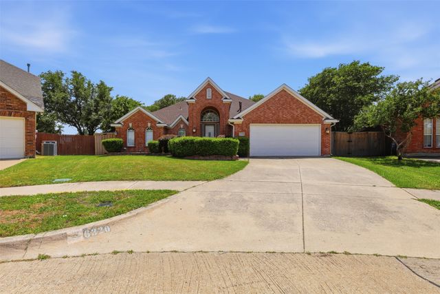6320 Merritt Way Court, Arlington, TX 76018