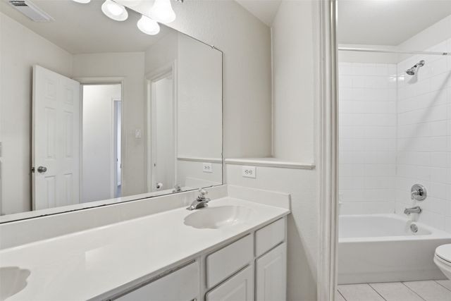 6320 Merritt Way Court, Arlington, TX 76018