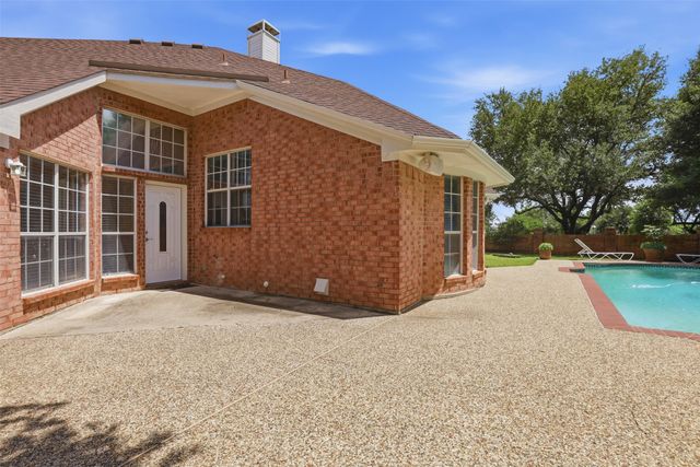 6320 Merritt Way Court, Arlington, TX 76018