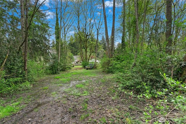 18011 18005 83rd Avenue NE, Kenmore, WA 98028