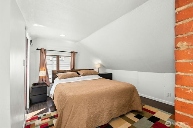 18011 18005 83rd Avenue NE, Kenmore, WA 98028