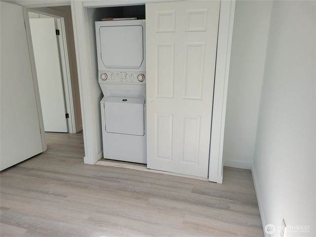 23003 Marine View Drive S, Des Moines, WA 98198