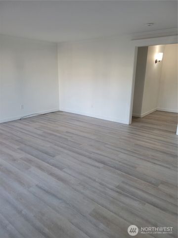 23003 Marine View Drive S, Des Moines, WA 98198