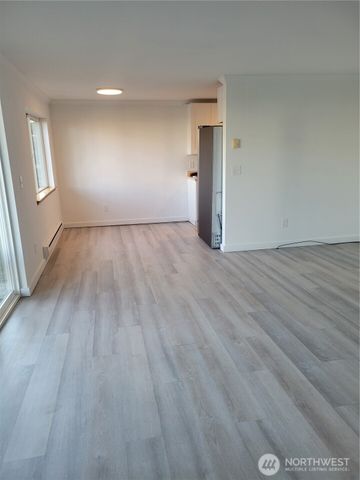 23003 Marine View Drive S, Des Moines, WA 98198