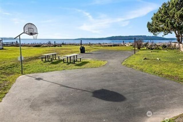 23003 Marine View Drive S, Des Moines, WA 98198