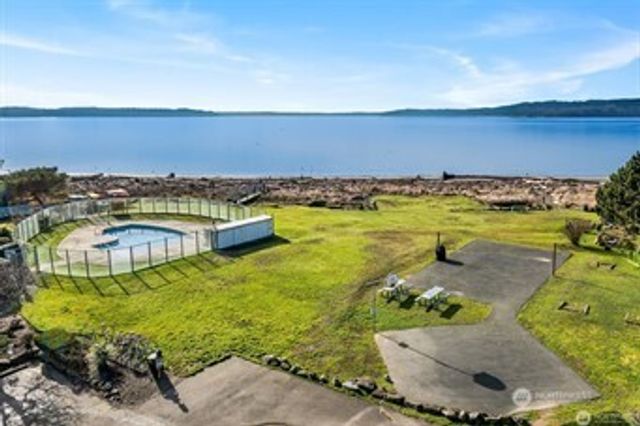 23003 Marine View Drive S, Des Moines, WA 98198