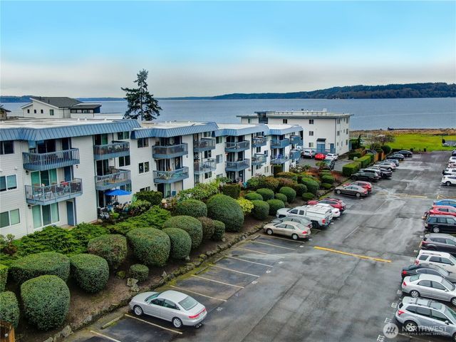 23003 Marine View Drive S, Des Moines, WA 98198