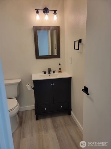 23003 Marine View Drive S, Des Moines, WA 98198