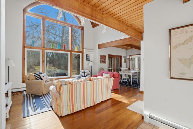 43 N Slope Lane, Chilmark, MA 02535