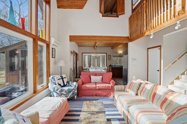 43 N Slope Lane, Chilmark, MA 02535