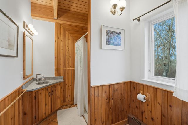 43 N Slope Lane, Chilmark, MA 02535
