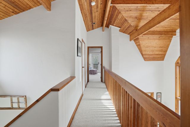 43 N Slope Lane, Chilmark, MA 02535