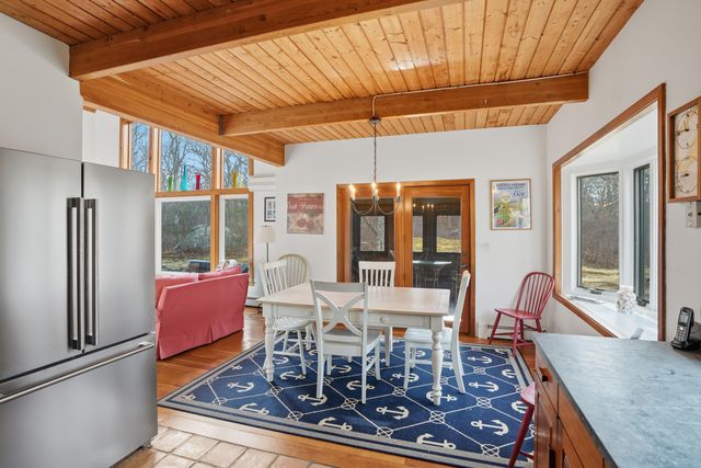 43 N Slope Lane, Chilmark, MA 02535